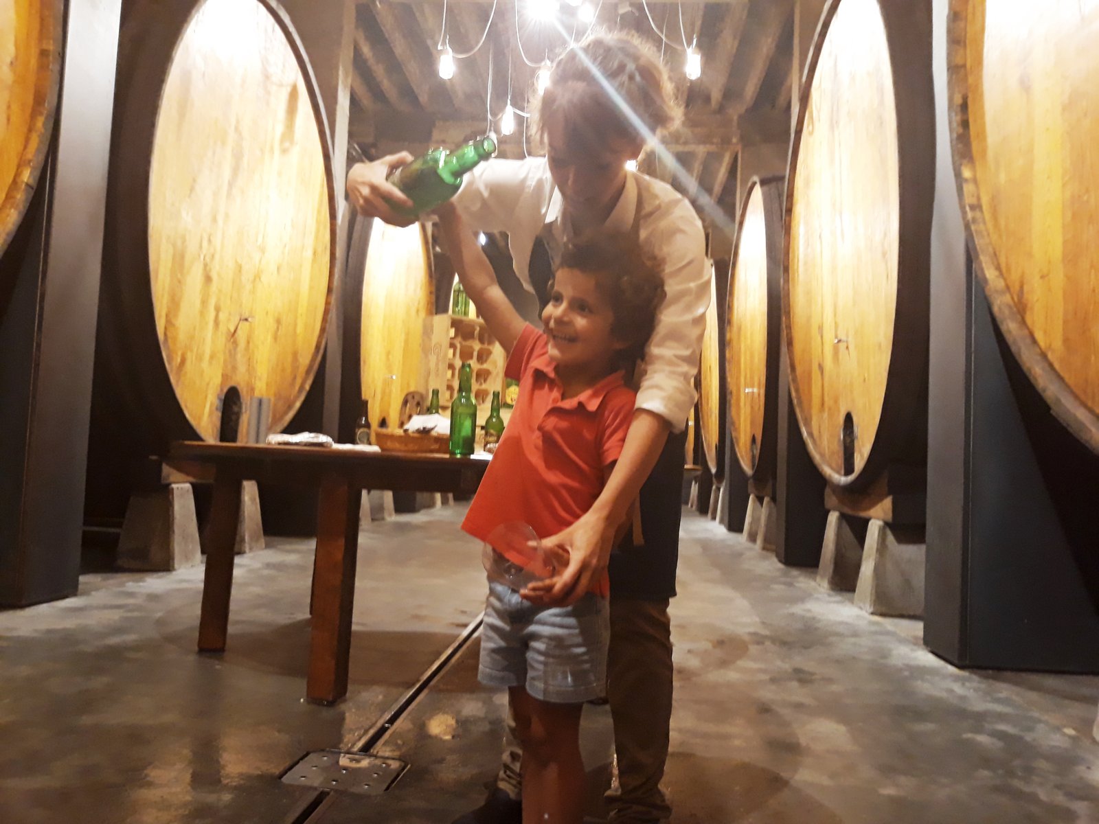 Conocemos en familia cómo se hace la sidra… y algunas curiosidades