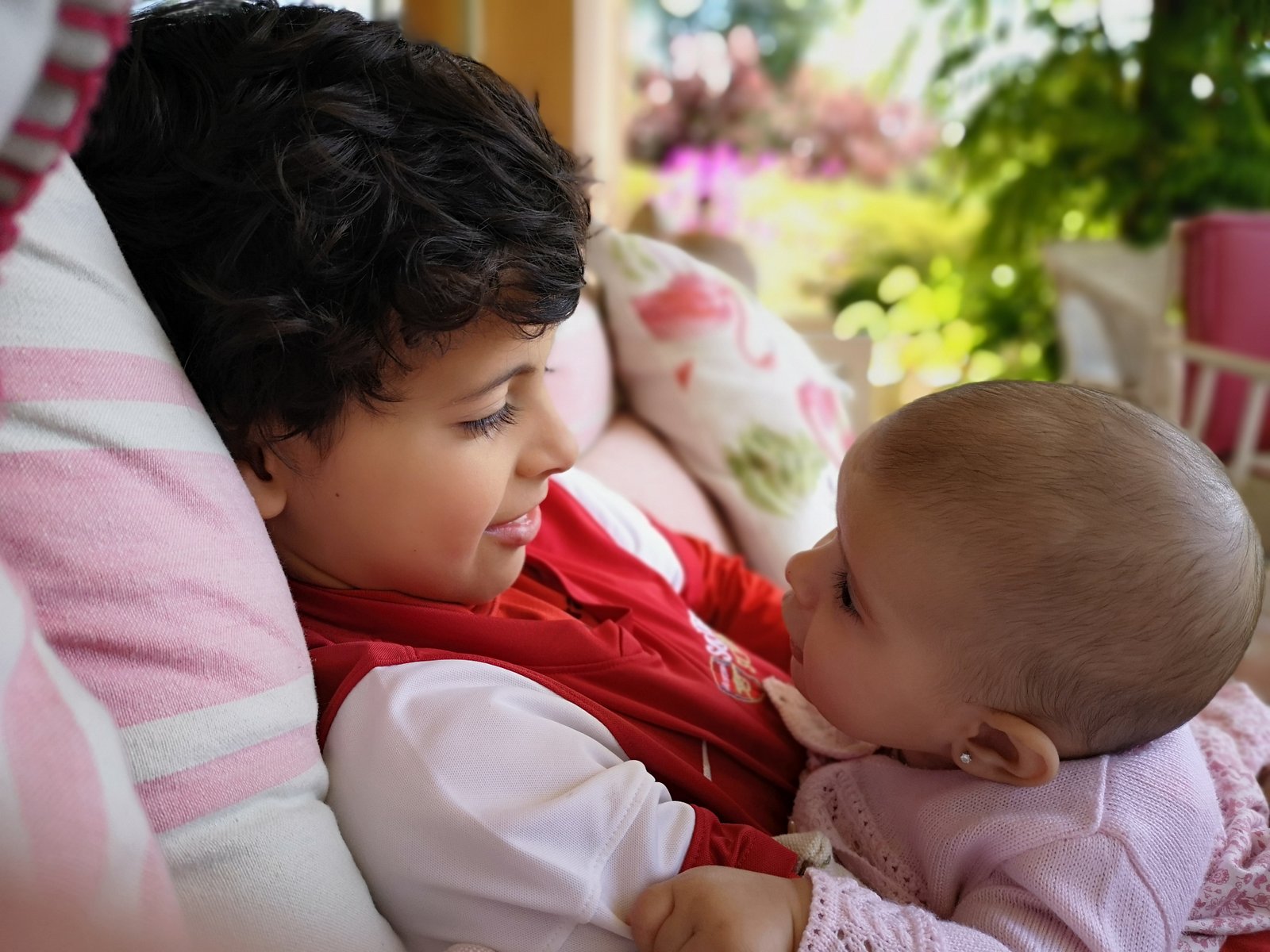 Cuando los hermanos se llevan muchos años